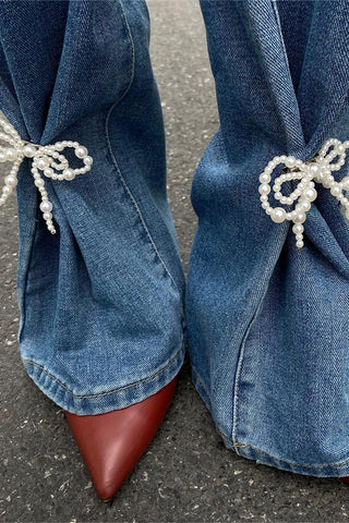 Elegant Pearl Bow Pin Accessory