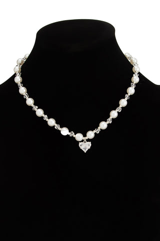 Elegant Beaded Necklace