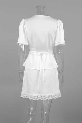 Elegant Lace Detailed Skirt Set