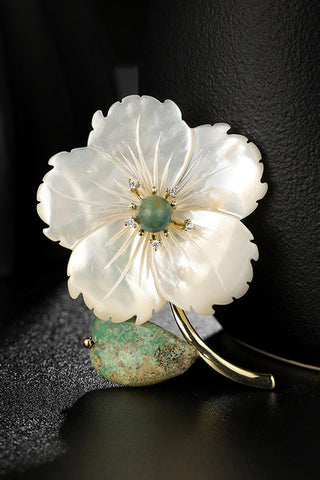 Elegant Floral Brooch