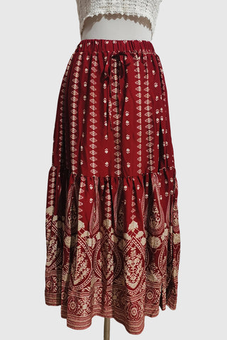 Elegant Paisley Maxi Skirt