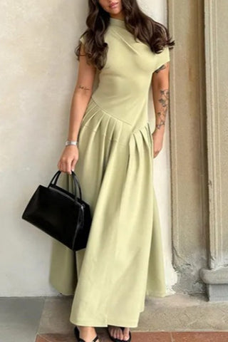 Elegant Pleated Casual Dress