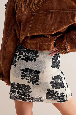 Floral Scalloped Hem Mini Skirt