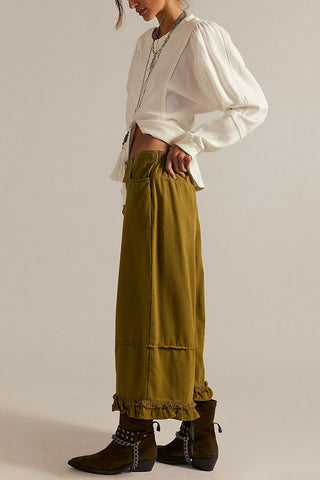 Ruffle Hem Wide-Leg Baggy Jeans
