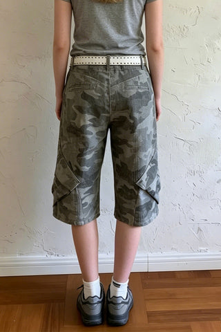 Camouflage Cargo Pocket Capri Pants