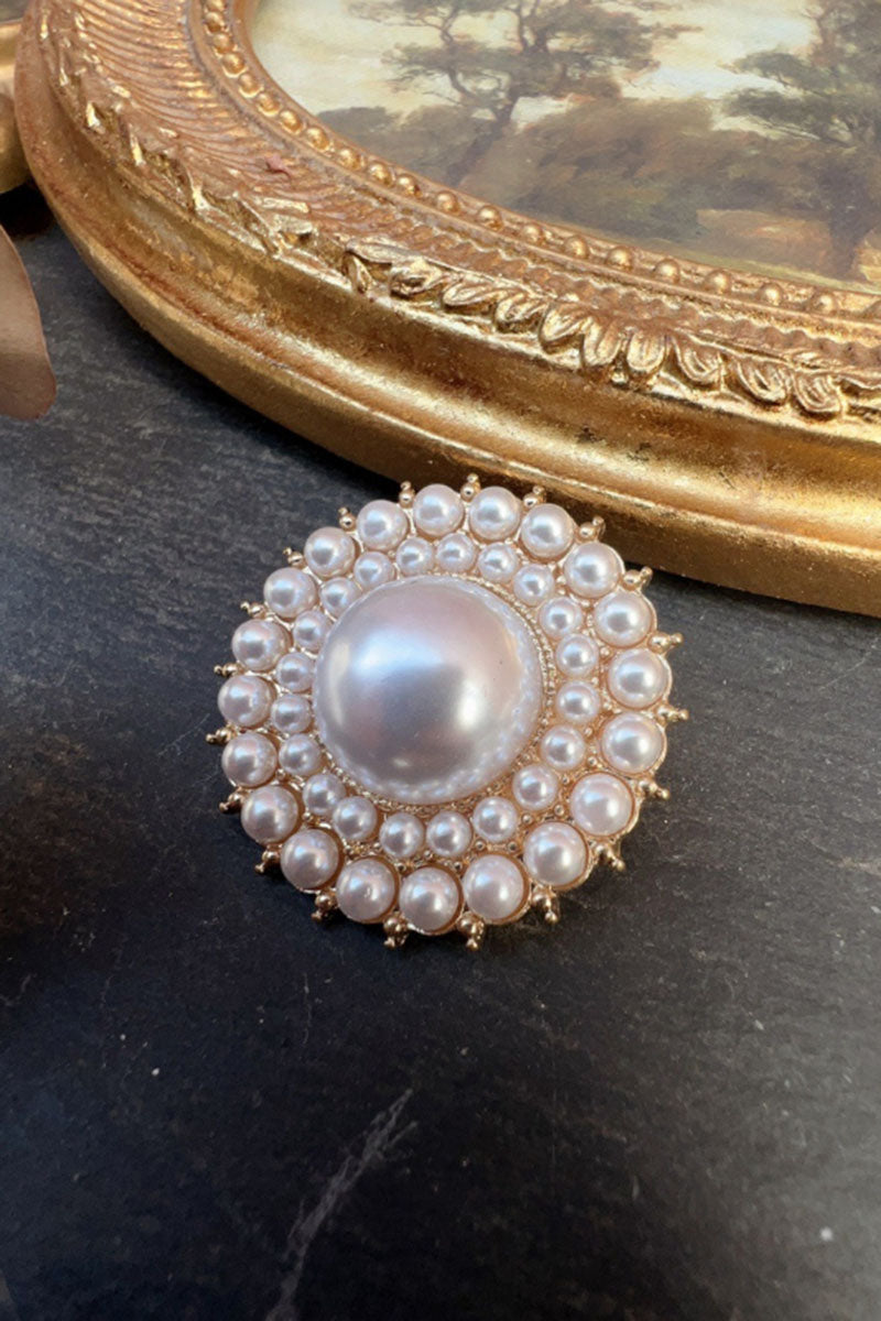 Vintage-Inspired Ornate Statement Brooch