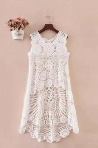 Crochet Overlay Sleeveless Blouse