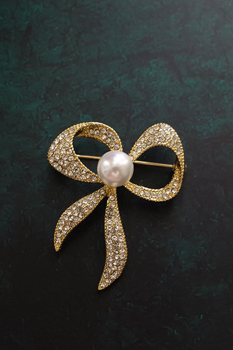 Nature-Inspired Decorative Brooch