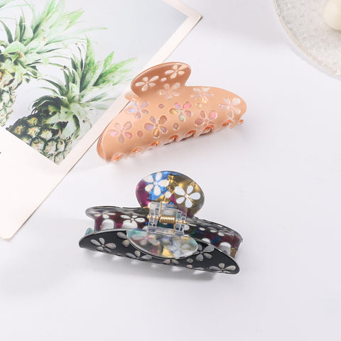 Floral Cutout Claw Hair Clip